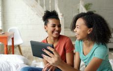 Article Image for Micro-Investing Platforms Attract New Generations